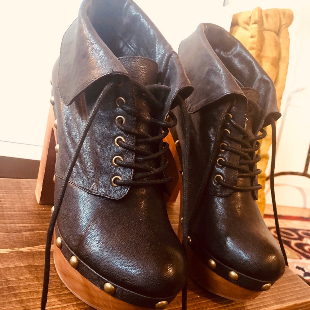 Jeffery Campbell shoes